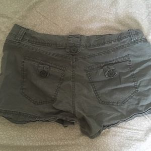 Copper Key army green shorts
